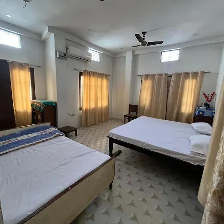 Ik Homestay Varanasi Exterior photo